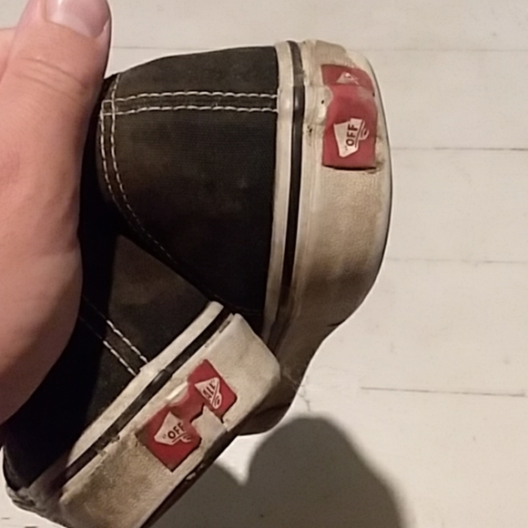 Authentic Van's - Picture 4 of 4